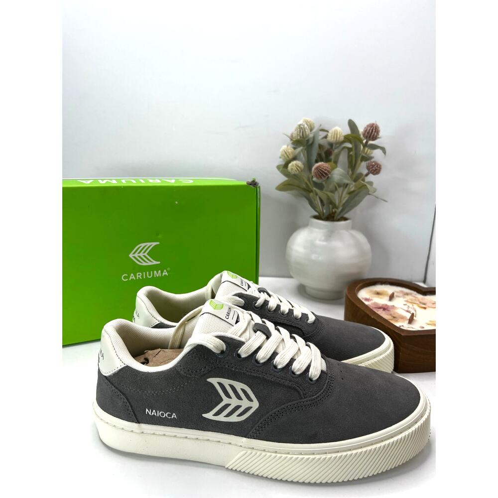 Cariuma NAIOCA Low Casual Suede Sneaker Gray Women's 11M Tried On